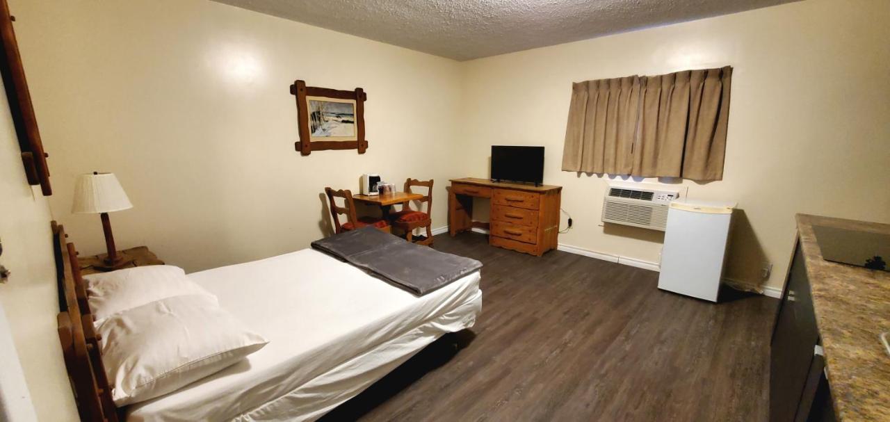 Agassiz Park Lodge - Under New Management McCreary المظهر الخارجي الصورة